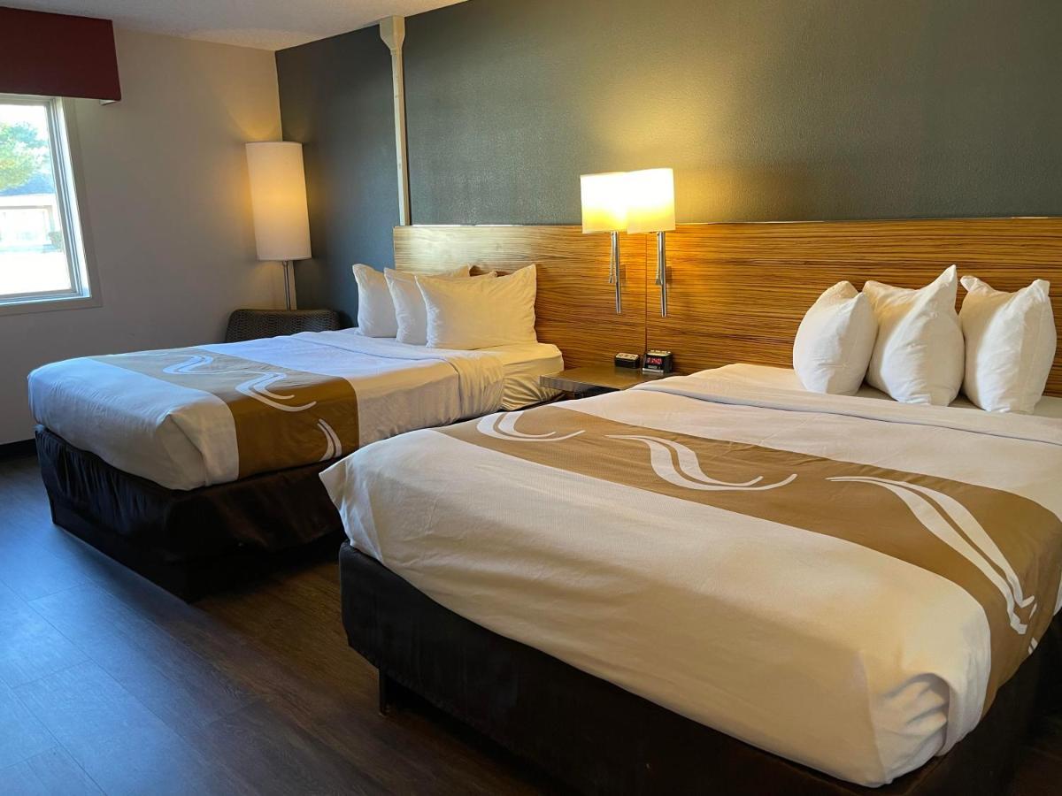 Quality Inn Frontier At Us Hwy 30 Clinton Extérieur photo